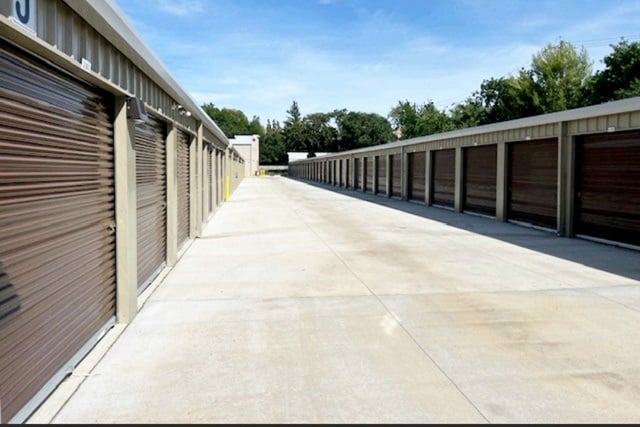 Vacaville, CA, Self-Storage Near 5920 Cherry Glen Rd | I Public Storage®