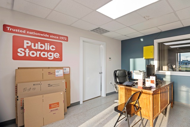 Public Storage in Semmes, AL  2034 Schillinger Rd N 3