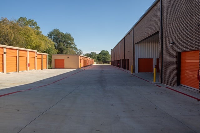 Public Storage in Sherman, TX  2211 N Travis St 2