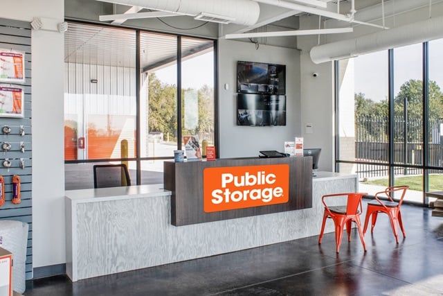 Public Storage in Sherman, TX  2211 N Travis St 3