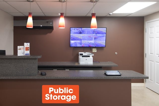 Public Storage in Miamisburg, OH  8691 Dayton Cincinnati Pike 3