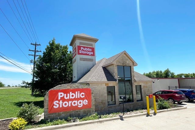 20 x 10 Public Storage: Self Storage Unit in McKinney, Texas