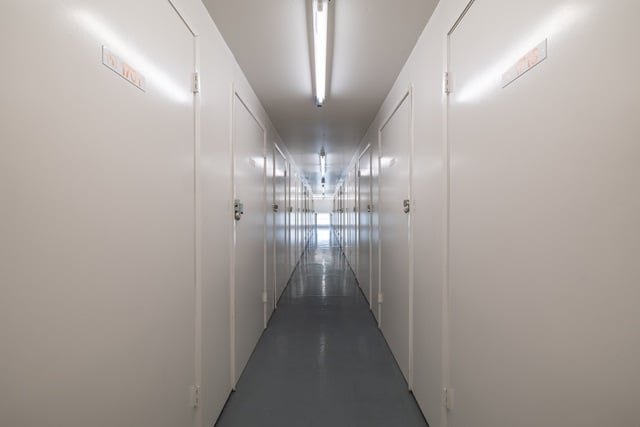 Public Storage in Los Angeles, CA  2370 Colorado Blvd 2