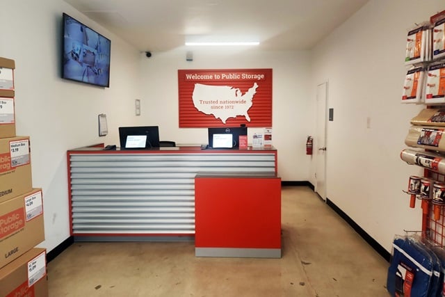 Property 620 image number 2