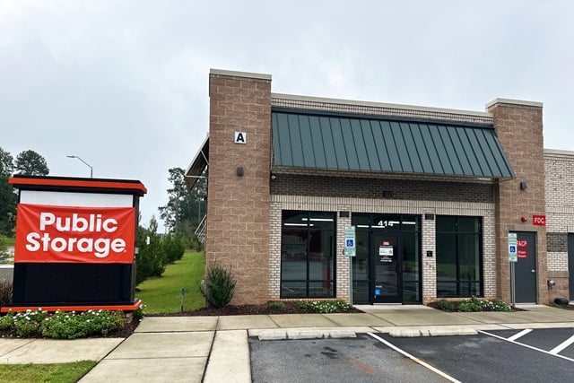 30×10 Public Storage: Self Storage Unit in Fuquay-Varina, NC 414 Judd Pkwy SW Fuquay-Varina, North Carolina