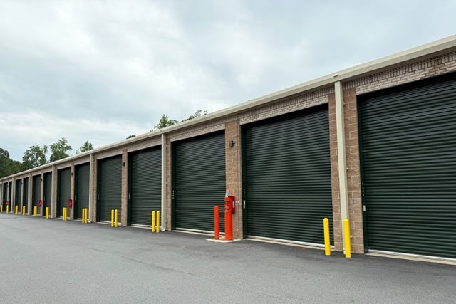 10×20 Garage in Fuquay-Varina, NC 414 Judd Pkwy SW Fuquay-Varina, North Carolina 2