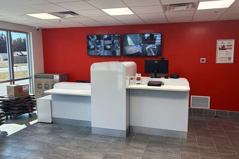 Property 6215 image number 2