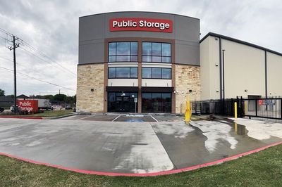 Property at 77932 - Baytown/Garth Rd image number 0