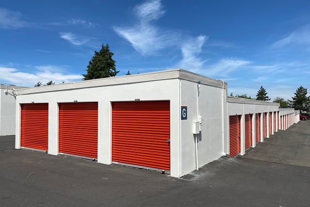 20×10 Self Storage Unit in Kent, WA 23439 Pacific Hwy S Kent, Washington 2