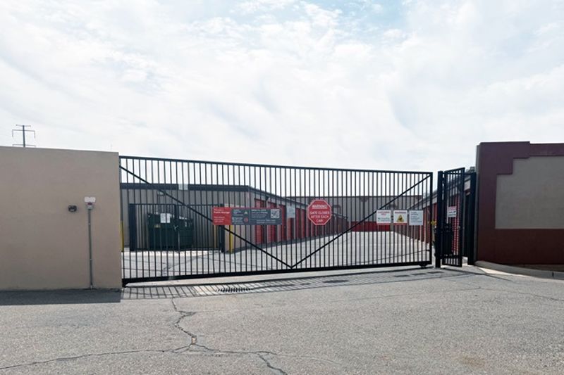 Property 6235 image number 3