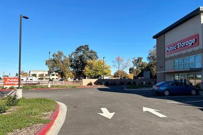 Public Storage