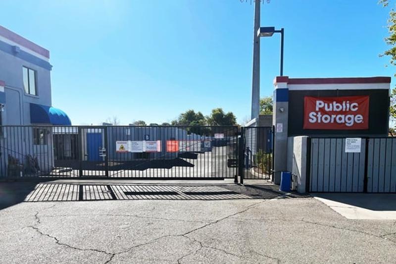 Public Storage