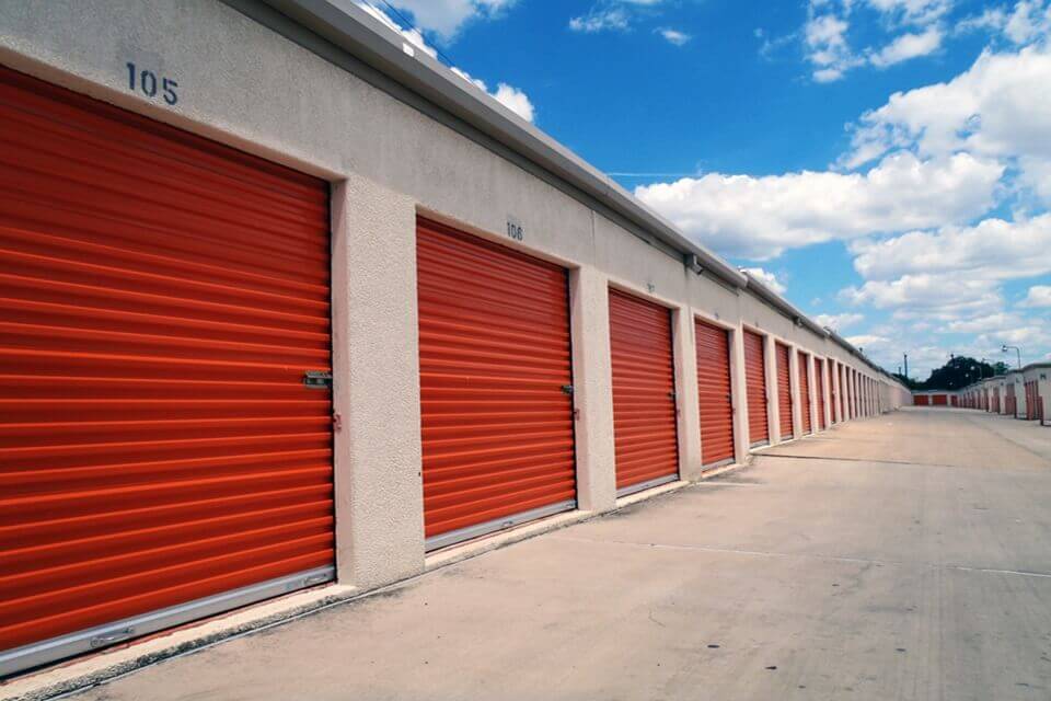 20×10 Public Storage: Self Storage Unit in San Antonio, TX 555 W Sunset Road San Antonio, Texas 2