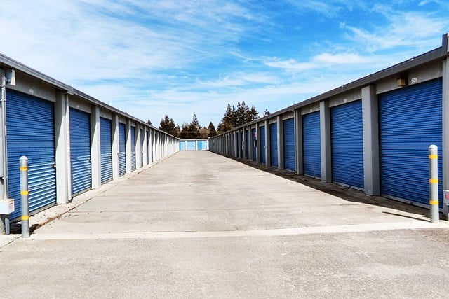 Public Storage in Rohnert Park, CA  6100 State Farm Dr 2