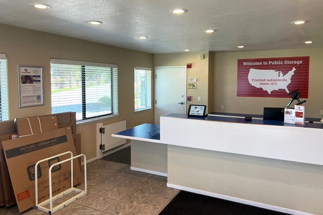 10×20 Garage in Pacheco, CA 5733 Pacheco Blvd Pacheco, California 2