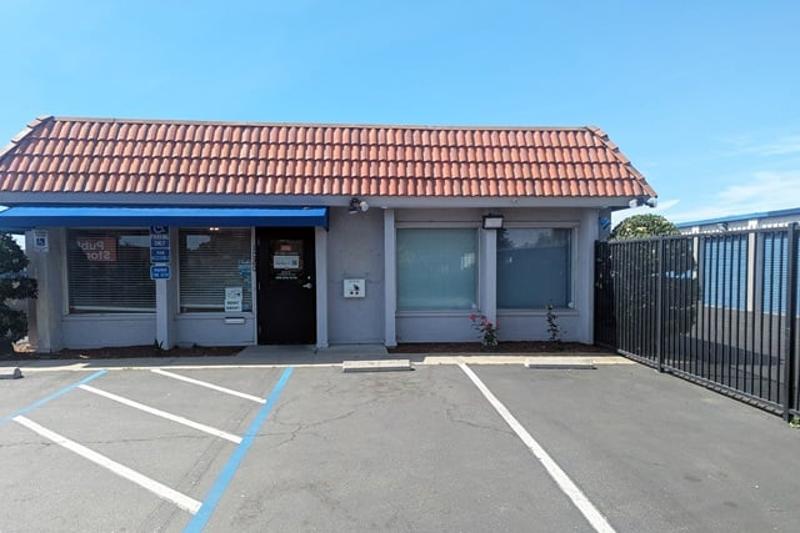 Public Storage