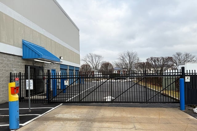 Self Storage Unit in Island Park, New York 3