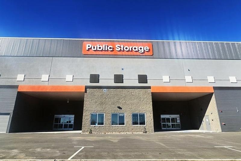 Public Storage