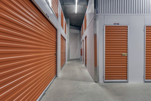 Self Storage Unit in Los Angeles, CA Los Angeles, CA 2