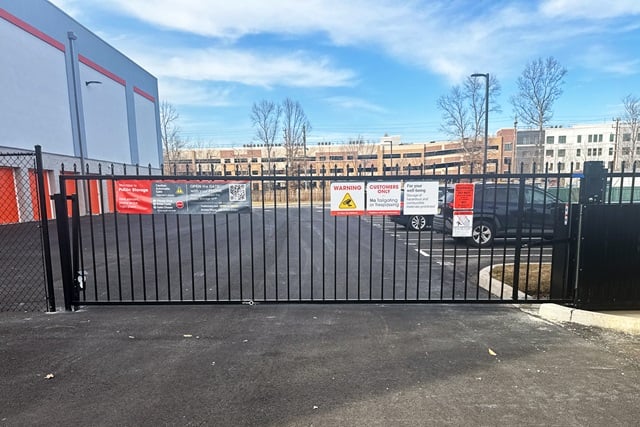 Public Storage in Berkeley Heights, NJ  135 Industrial Rd 3