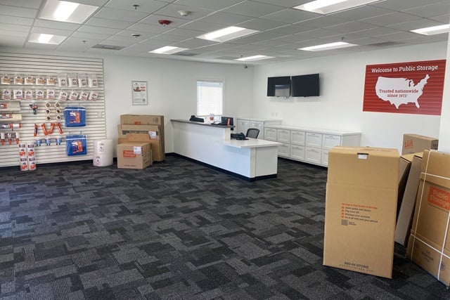 12×30 Parking Lot in Anderson, SC 205 E West Pkwy Anderson, South Carolina 2