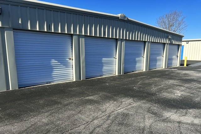 Public Storage in Huntsville, AL  3211 Memorial Pkwy NW 2