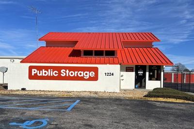 Public Storage