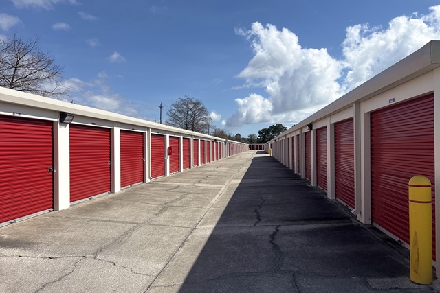 Public Storage in Panama City Beach, FL  11037 Hutchinson Blvd 2