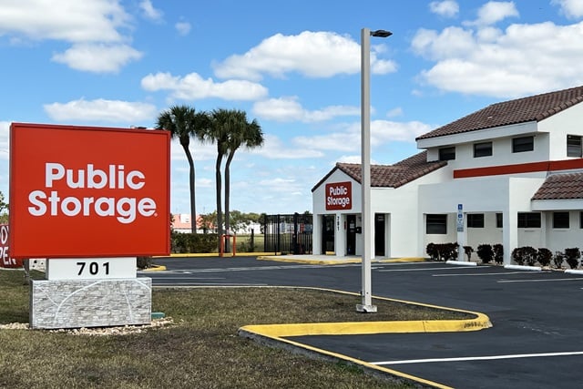10×20 Garage in Homestead, FL 701 S Homestead Blvd Homestead, Florida