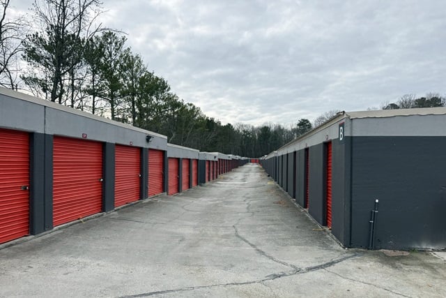 Public Storage in Conyers, GA  1840 Iris Dr SW 2