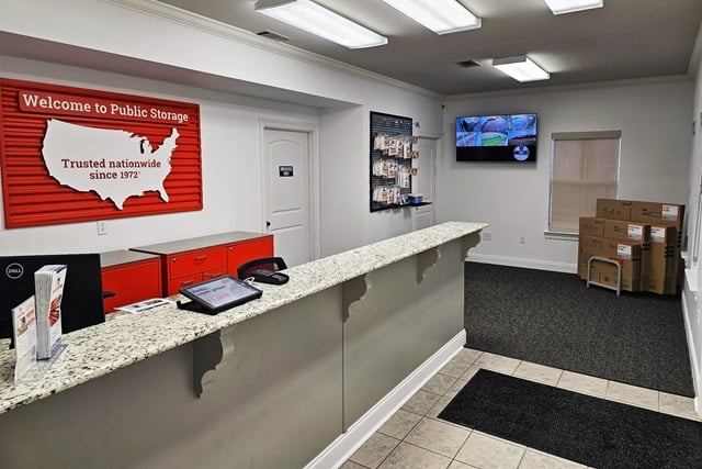 10×25 Parking Lot in Denham Springs, LA 2257 S Range Ave Denham Springs, Louisiana 3