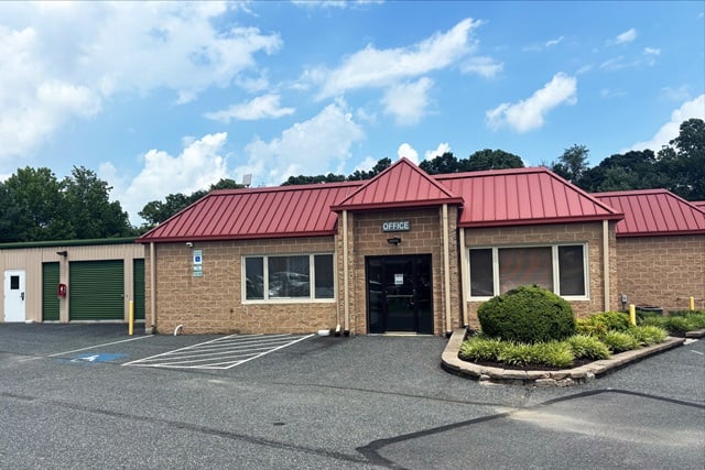 10×20 Garage in Forest Hill, MD 16 Newport Dr Forest Hill, Maryland
