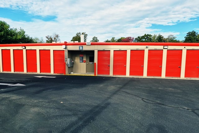 Public Storage in Lindenwold, NJ  1322 Laurel Rd 2