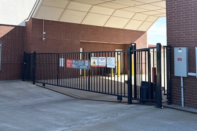 Public Storage in Edmond, OK  17720 Griffin Dr 3