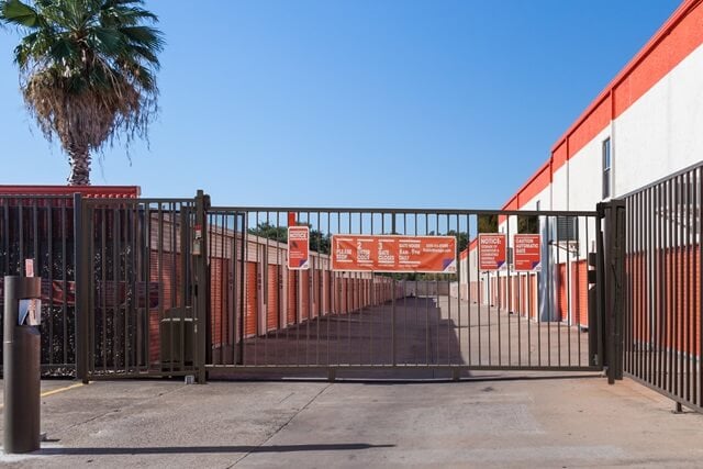 Public Storage  937 Reinli Street in Austin, TX