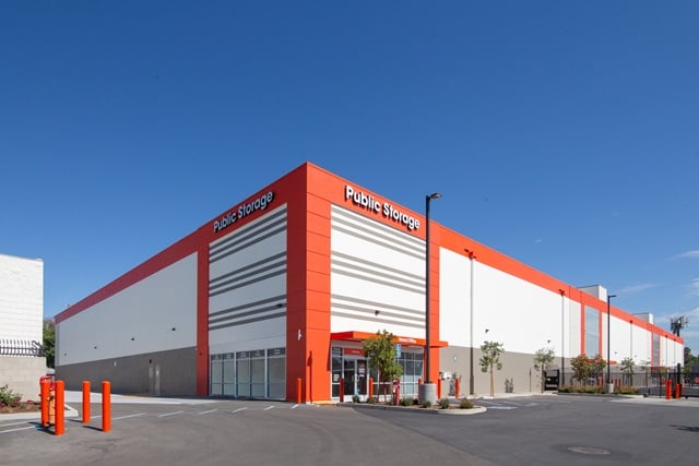 Public Storage in Van Nuys, CA  7660 Balboa Blvd