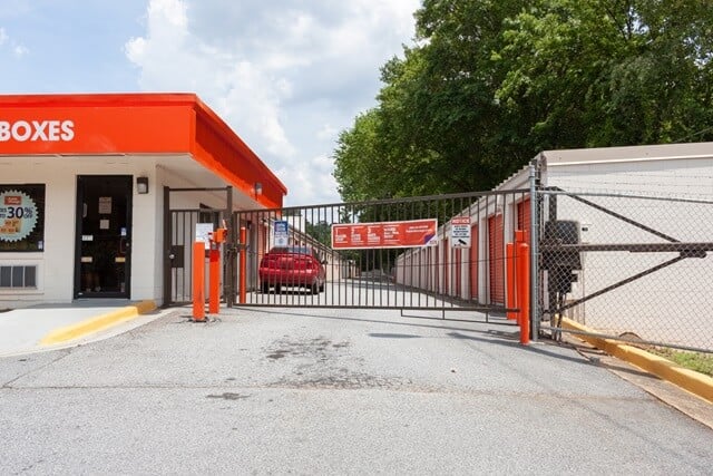 Public Storage  2519 Chantilly Drive in Atlanta, GA