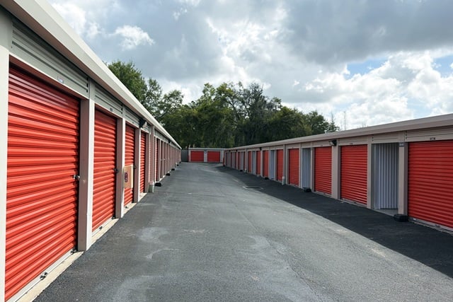Self Storage Unit in Valrico, Florida 1