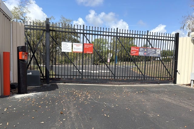 Self Storage Unit in Valrico, Florida 3