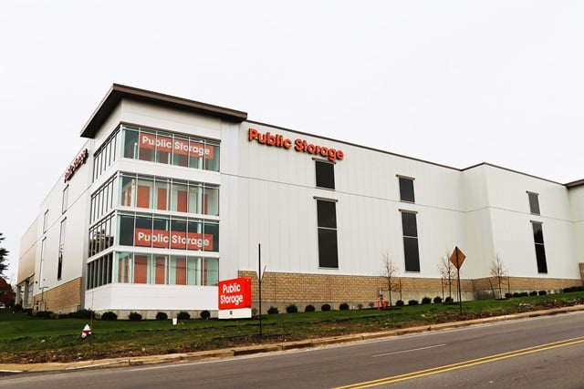 Public Storage in Warwick, RI  32 Jefferson Blvd