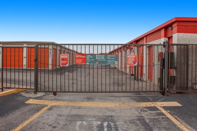 Public Storage  8128 N Lamar Blvd in Austin, TX