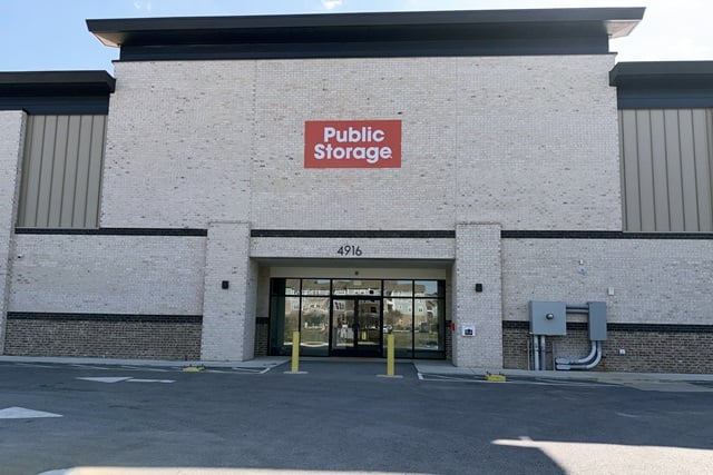 Public Storage in Ooltewah, TN  4962 Meridian Dr
