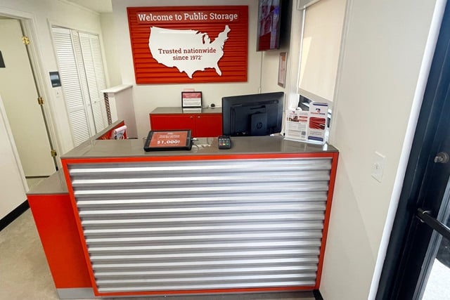 Property 645 image number 2