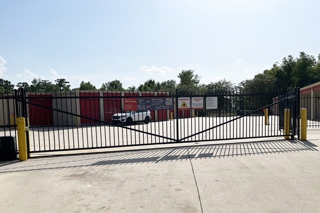 Self Storage Unit in Avondale, Louisiana 3