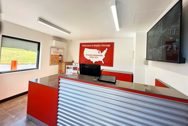 Property 647 image number 2