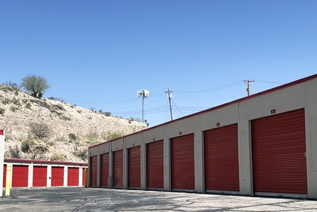 Public Storage in El Paso, TX  5201 N Mesa St 2