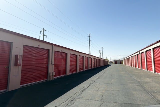 10×20 Garage in El Paso, TX 9447 Diana Dr El Paso, Texas 2