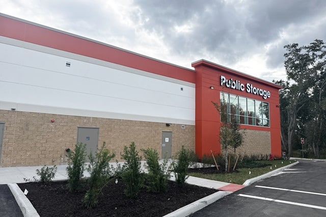 Public Storage in Wesley Chapel, FL  5876 Curley Rd