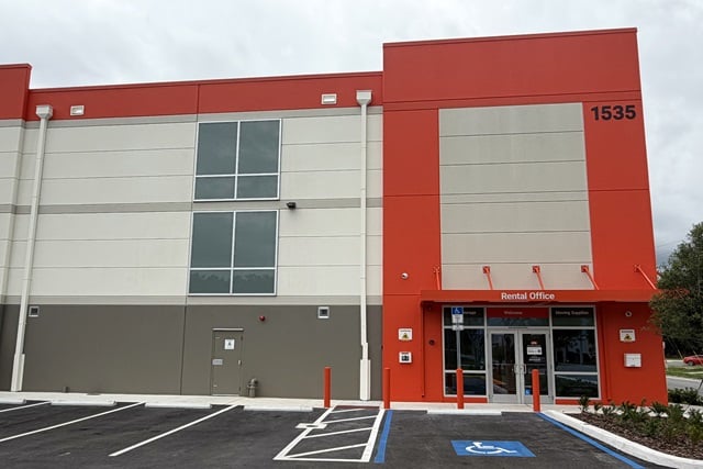 Public Storage in Kissimmee, FL  1535 Simmons Rd