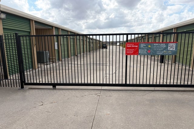 20×12 Parking Lot in New Braunfels, TX 1890 S Walnut Ave New Braunfels, Texas 2